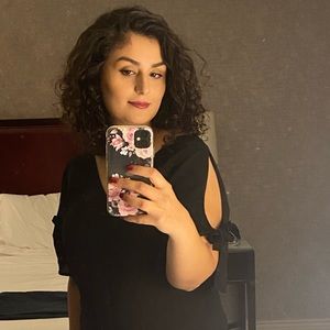 Meet your Posher, Reyhane